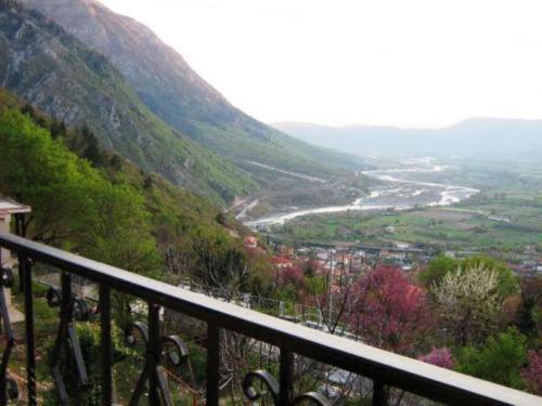 Gerakofolia Rooms To Let Konitsa Bagian luar foto